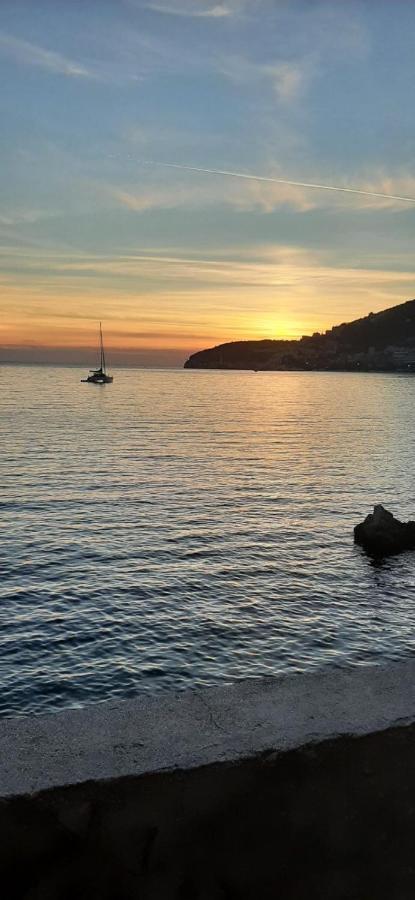 Ana Apartmani Sveti Stefan Eksteriør bilde