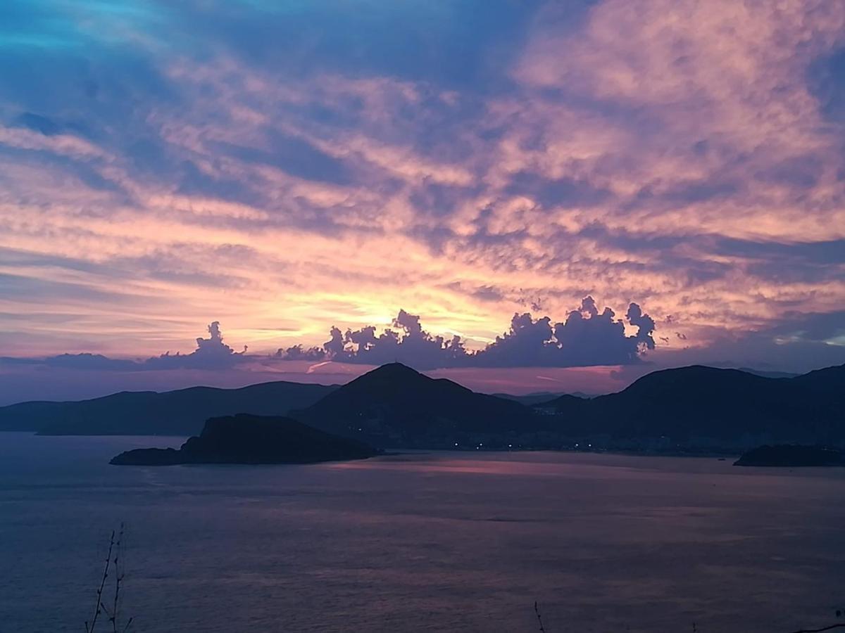 Ana Apartmani Sveti Stefan Eksteriør bilde