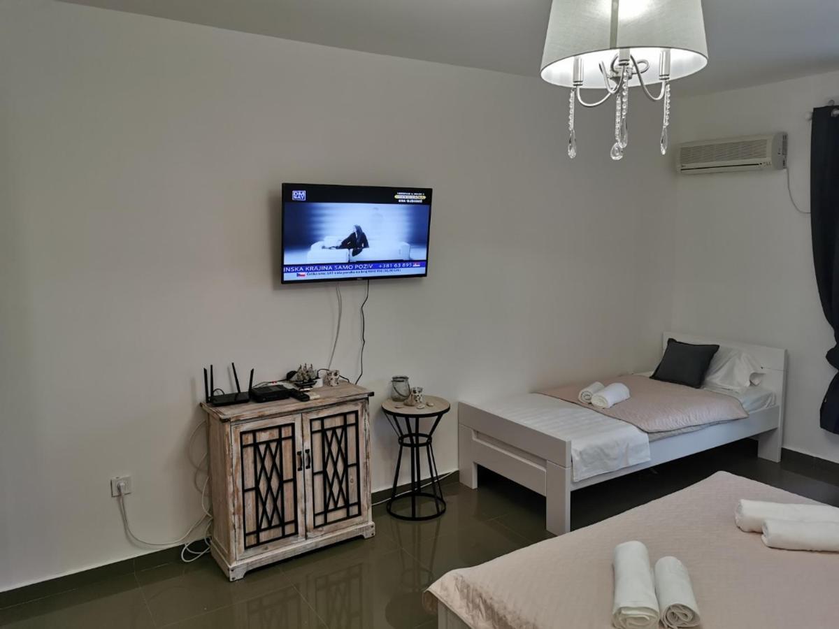 Ana Apartmani Sveti Stefan Eksteriør bilde